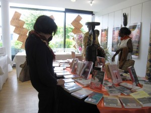 Exposition «L’Afrique Noire et ses symboles», Vernissage, Estivales d’Ici et d’Ailleurs, Médiathèque J. Brel. , Méru, Cap Sud Emergences
